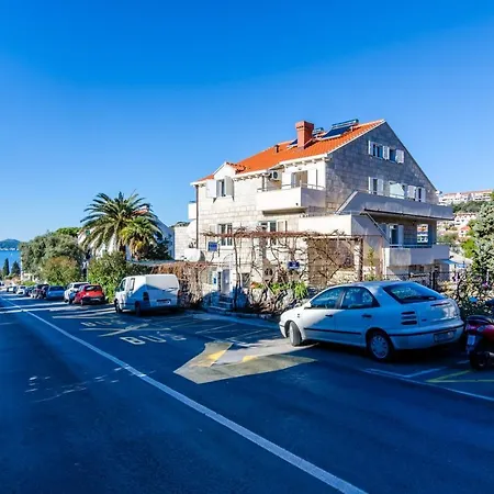 A4-harmony Close To The Sunset And Lapad Promenade Dubrovnik